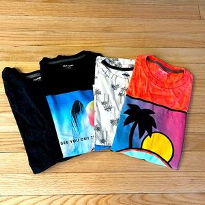 4-pack of kids Old Navy tees in size L-XL. Great condition.3 short sleeve/1 long